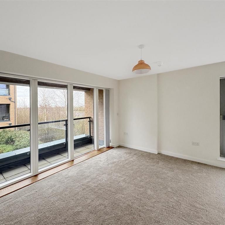 1 bedroom flat to rent - Photo 1