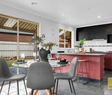 The Perfect Blend of Comfort and Functionality - Photo 1