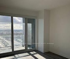 100 Eagle Rock Way Unit 820, Vaughan, Ontario L6A5B9 - Photo 6