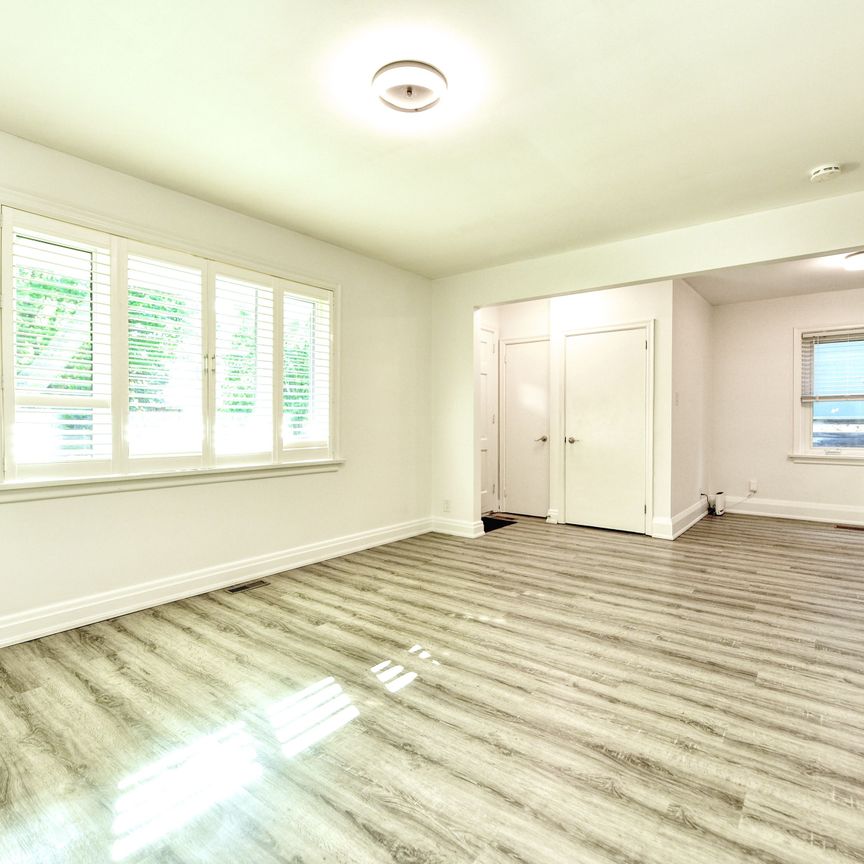 For Lease - 39 Westhead Road Unit# Main Floor, Toronto, Ontario - Photo 1