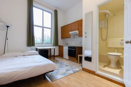 Flat 06 West Cromwell Road, Earls Court SW5 9QL - Photo 5