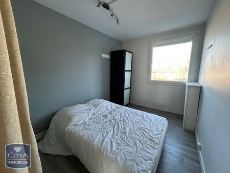 Location Appartement 3 pièces 62m² POITIERS 86000 - Photo 5