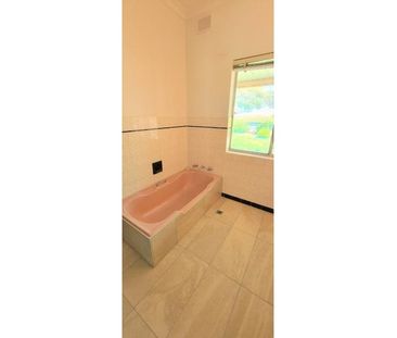 Welcome to your new home. All enquiries via EMAIL only please - Photo 6