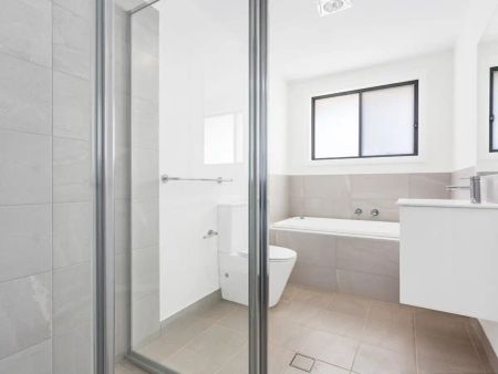 “Sundrenched corner home” - Photo 5