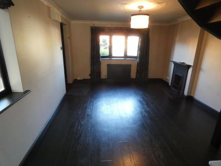 2 bedroom semi-detached house to rent - Photo 2