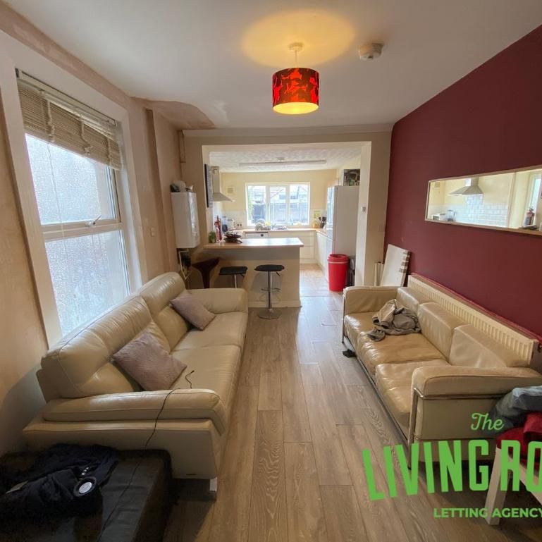 4 bedroom house to rent - Photo 1