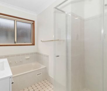 Spacious Quiet Home - Photo 4