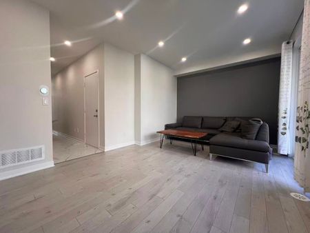 For Lease - 36 Fancamp Drive, Vaughan, Ontario - Photo 4