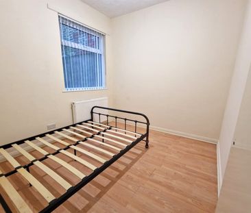 1, 39, Thorndale Avenue, Belfast, BT14 6B - Photo 5