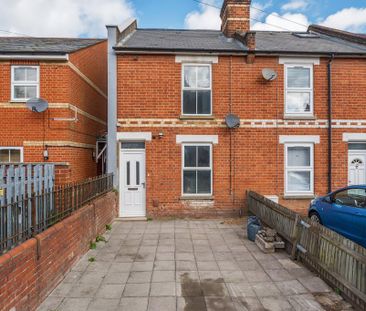 4 bedroom terraced house to rent - Photo 6