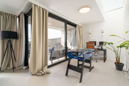 Appartement te huur - Foto 2