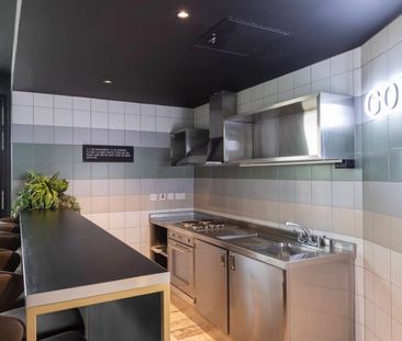 Room in a Shared Flat, South Lambeth Road, SW8 - Photo 4