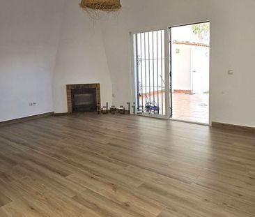 Alquiler de casa o chalet en Calle Mariano de Cavia - Photo 6