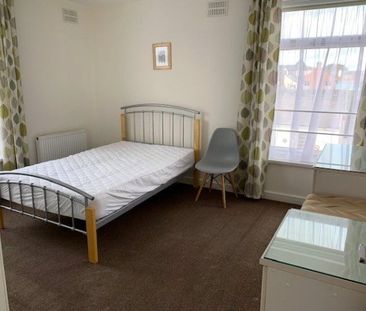 Providence Street, Earlsdon, Coventry, West Midlands, CV5 - Photo 2