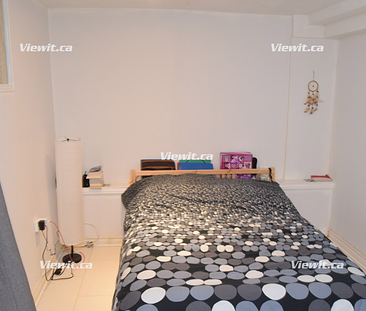 2 Bedroom Semi-detached at Bloor-Christie - Photo 4