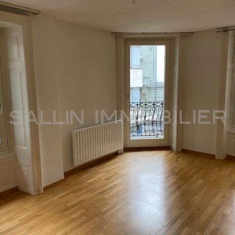 APPARTEMENT DE 3½ PIECES AU CENTRE VILLE , RUE PIETONNE - Foto 1