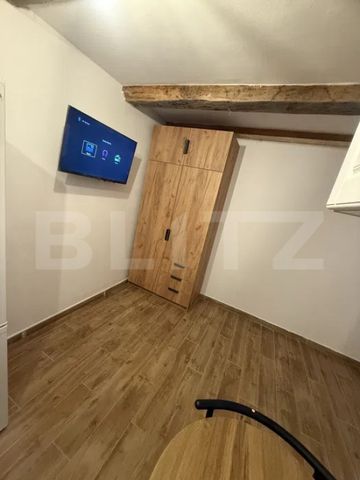 Garsonieră 15mp, prima închiriere, singur în curte cu ter - Photo 2