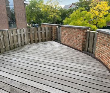 Triplex - Photo 1