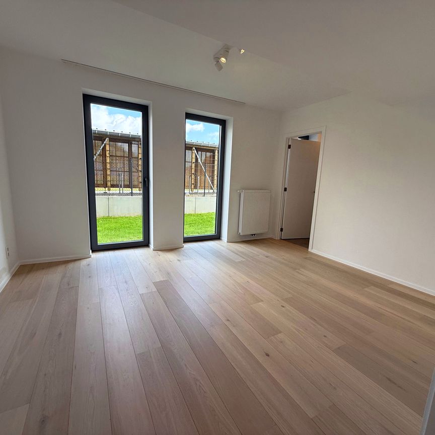 Rez-de-chaussée - à louer - Photo 1