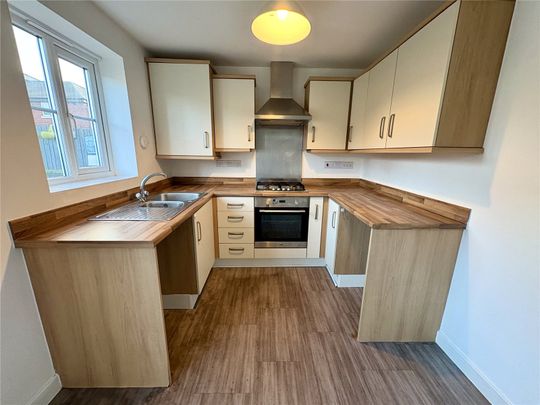 3 bedroom house to rent Kimbolton Way, Boulton Moor, Derby, DE24 - Photo 1