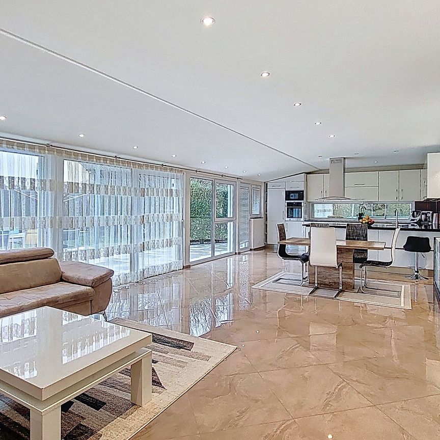 Apartment 5.5 rooms of approx. 136 m2 + garden in Châtonnaye FR - Foto 1