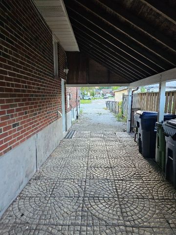 For Lease - 259 Tower Drive Unit# BSMT, Toronto, Ontario - Photo 3