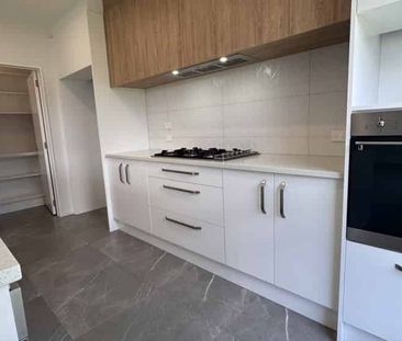 Halswell, 4 bedrooms - Photo 2