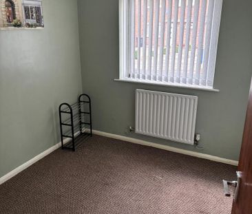 2 bedroom semi-detached bungalow to rent - Photo 6