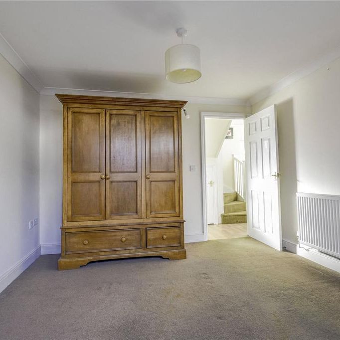 1 bedroom detached house to rent - Photo 1