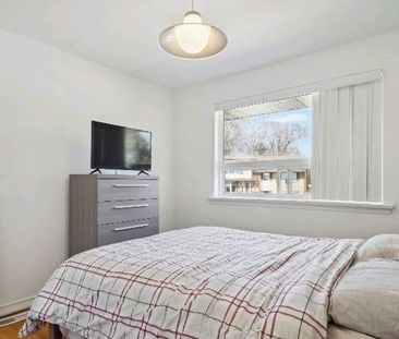 For Lease - 51 Sloley Road, Toronto, Ontario - Photo 3