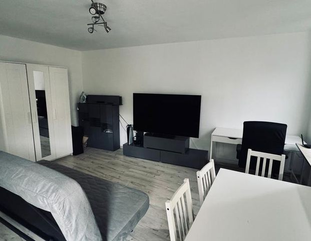 Möblierte Wohnung, Zentrum, Tiefgaragenstellplatz alles inklusive - Photo 1