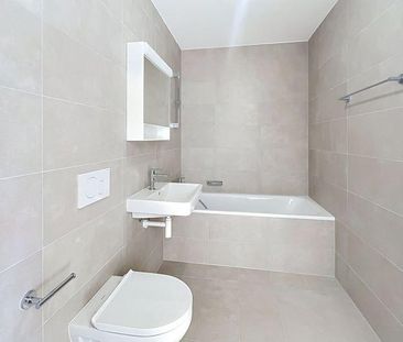 Très joli appartement de 2.5 pièces au 2ème étage avec grand balcon... - Photo 3
