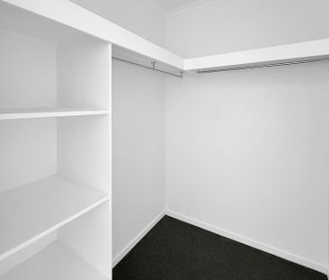57 Girraween Way, - Photo 2