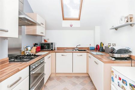 1 bedroom flat to rent - Photo 5