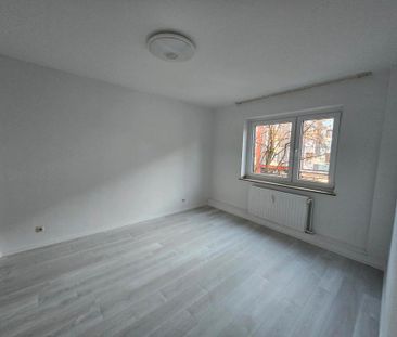 zentral gelegene 2-Zimmer-Wohnung in Essen-Altendorf - Photo 4
