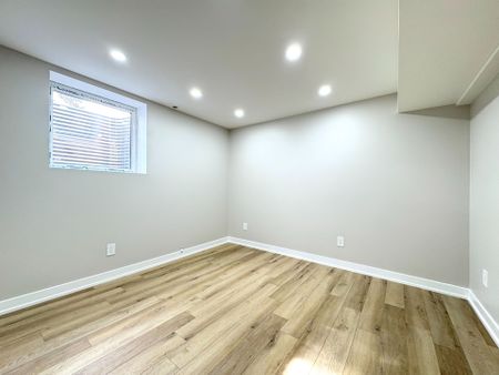 For Lease - 6340 Kindree Circle Unit# Bsmt, Mississauga, Ontario - Photo 3