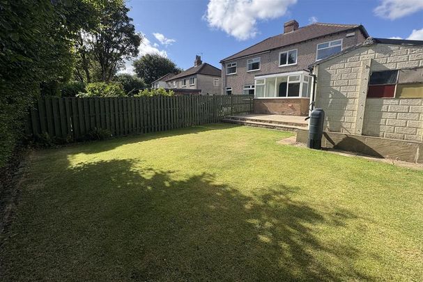 3 bedroom semi-detached house to rent - Photo 1