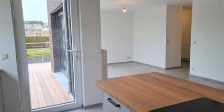 Appartement te huur in Bièvre voor € 780 met 2 slaapkamers - Photo 4