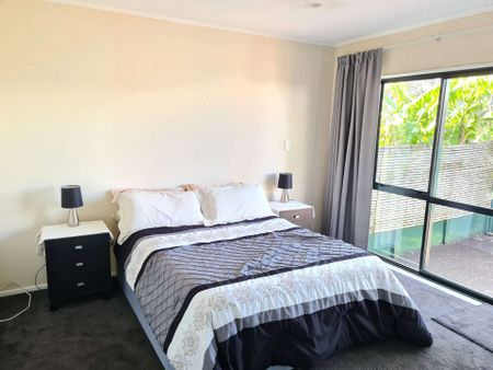 St Heliers Three Bedroom Home - Photo 4