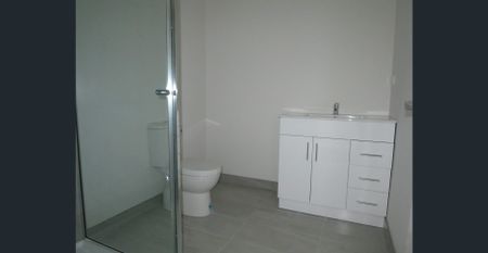 Location! Location! - Photo 5