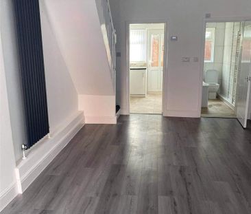 2 bedroom house to rent - Photo 2