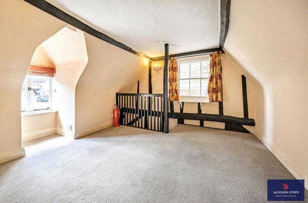 4 bedroom semi-detached house to rent - Photo 1