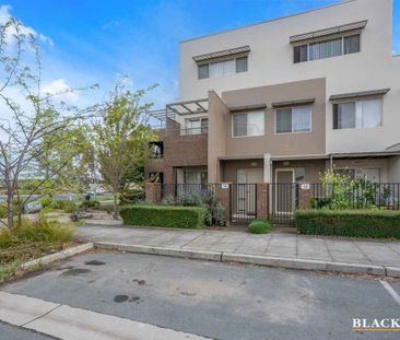 Tri-level spacious Harrison townhouse - Photo 2