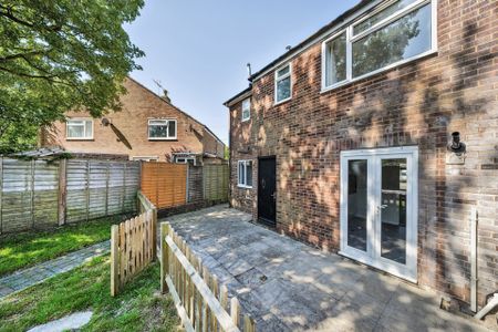 108, Pottingfield Road - Photo 2