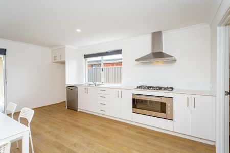 Upper Swan - Photo 3