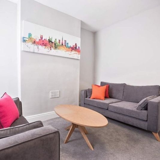 Room in a Shared House, Berkeley Road, BS16 - Photo 1