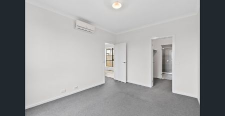 Peaceful Parkside Living – A Home Not to Be Missed - Photo 2