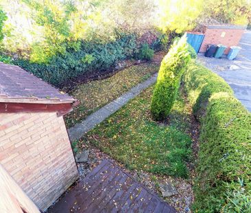 Town house to rent on - Photo 6