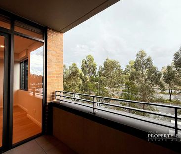 1-Bedroom Apartment in the Heart of Tallawong Village – Walk to Metro - Photo 6