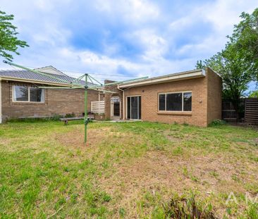 39 Dover Street, Albanvale, Vic 3021 - Photo 4